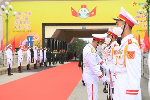 Sáng nay (23-4) diễn ra Giao lưu hữu nghị quốc phòng biên giới Việt Nam-Trung Quốc lần thứ 7